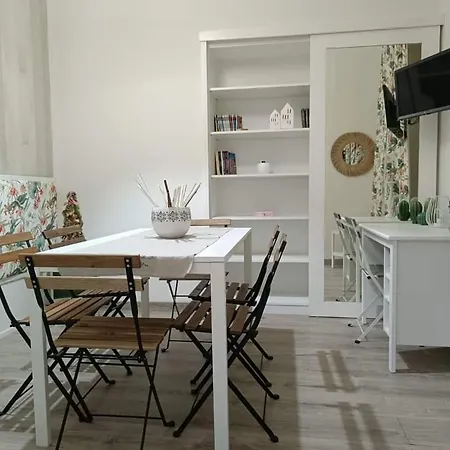 Domusmadre Apartamento Nápoles