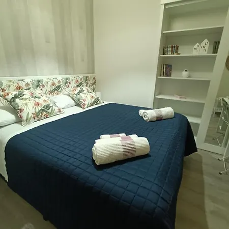 Domusmadre Apartamento Nápoles